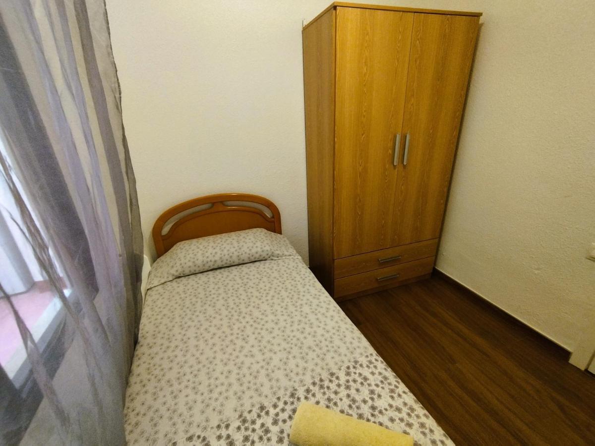 Sunny Flat With Huge Terrace! Close Downtown! Alicante Eksteriør bilde