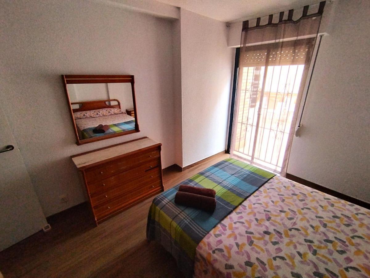 Sunny Flat With Huge Terrace! Close Downtown! Alicante Eksteriør bilde